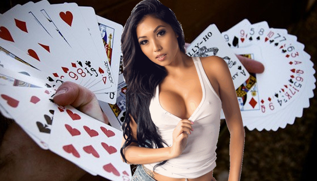 Mainkan Lebih Banyak Kartu Poker Online Favorit